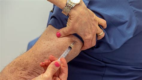 Cvs measles shot - Botox could give you another shot at looking young. Learn how Botox gives you another shot at looking young at Discovery Health. Advertisement If you've had a Botox injection, you'...
